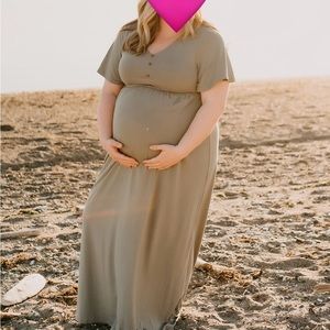 Peauty Maternity Maxi Dress Summer with Decorative Button